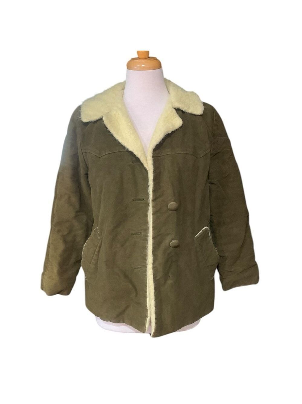 ❤️Vintage 50’s era olive green Sherpa lined button up jacket size small